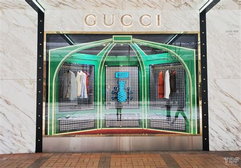 retail portal gucci|gucci visual merchandising.